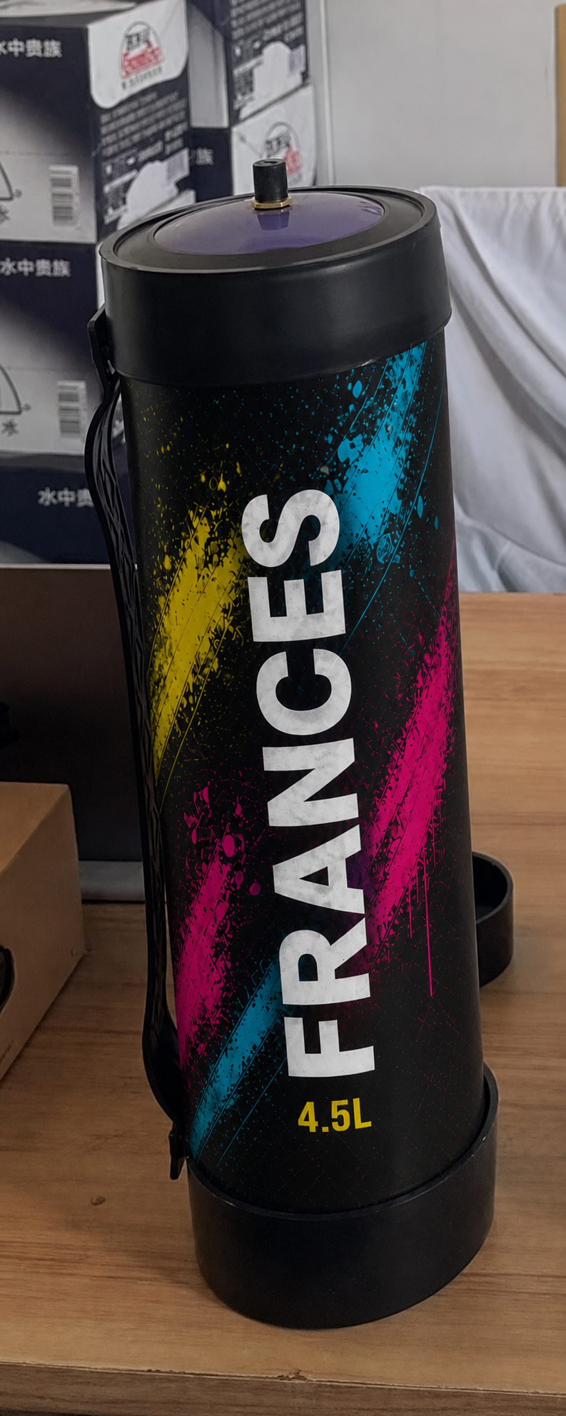 All-black 4.5L cream charger cylinder